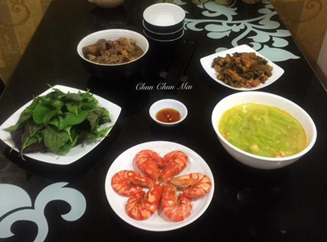 Mẹ Việt chia sẻ 30 mâm cơm chưa bao giờ phải nghĩ ‘hôm nay ăn gì’ ảnh 11