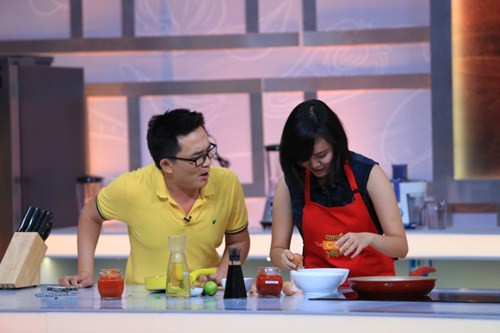 Ca sĩ “nhà trăm tỷ” Trang Nhung khoe tài nấu bếp trên truyền hình ảnh 4 Ca sĩ “nhà trăm tỷ” Trang Nhung khoe tài nấu bếp trên truyền hình ảnh 4