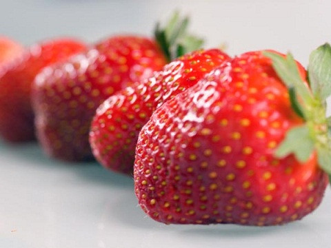 Thấy nhịp tim tăng, hay bị nóng lạnh: Hãy ăn những thực phẩm này