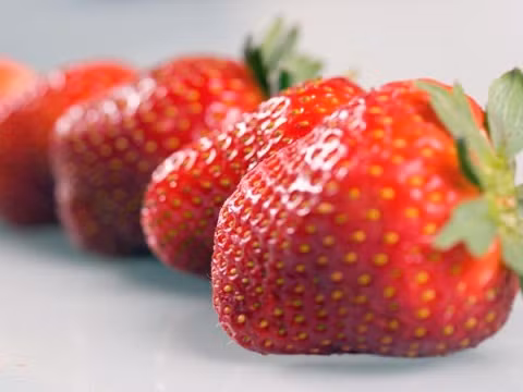 Thấy nhịp tim tăng, hay bị nóng lạnh: Hãy ăn những thực phẩm này