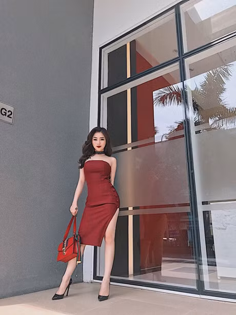 O ngoai sang chanh, my nhan Viet ve nha van rua chan, dut an cho me - Anh 16