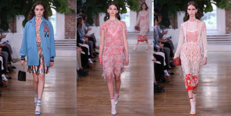 Đi cao gót với tất thì biết rồi, nhưng mang dép tông mặc váy maxi thì Valentino đúng là Di cao got voi tat thi biet roi, nhung mang dep tong mac vay maxi thi Valentino dung la