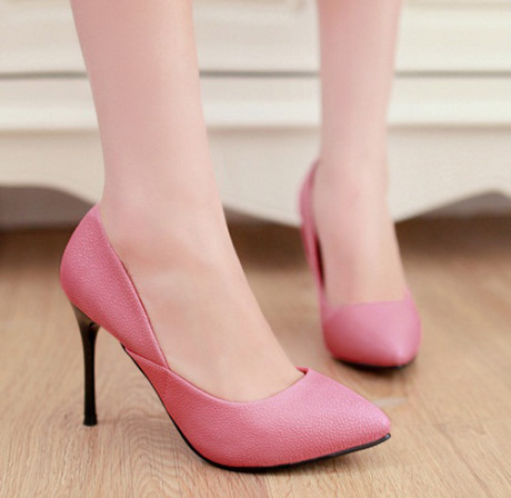 Mẹo giúp đi giày cao gót mà không đau chân - Ảnh 12 Meo giup di giay cao got ma khong dau chan - Anh 12