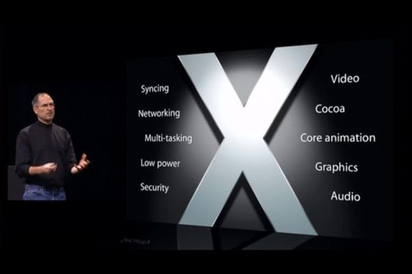 Những khoảnh khắc không thể quên trong buổi ra mắt iPhone đời đầu 11