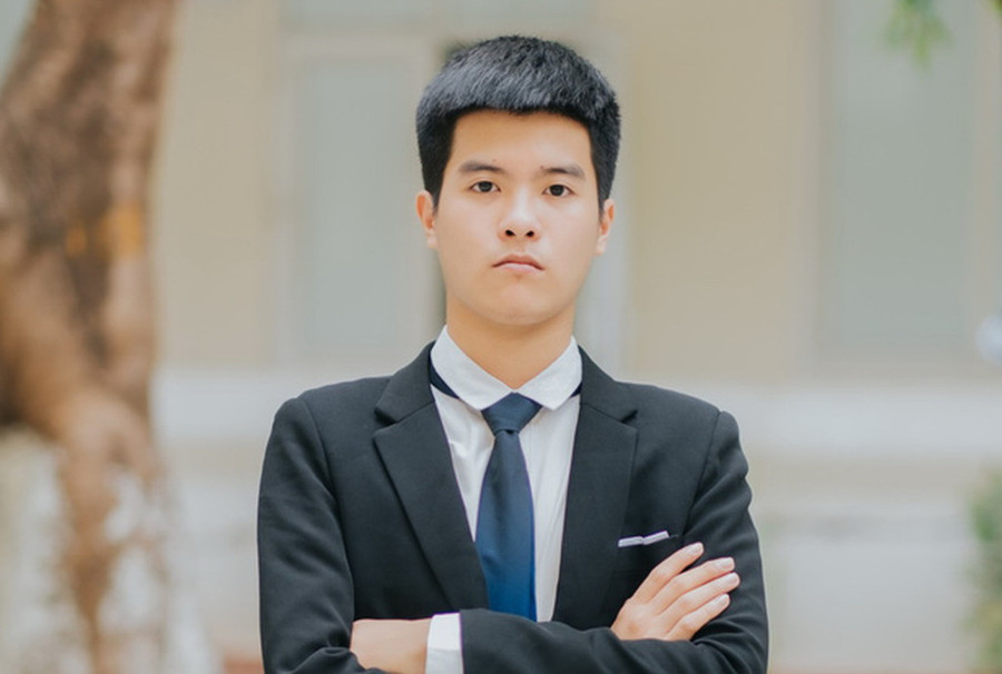 Lò Hải Long. Lò Hải Long.