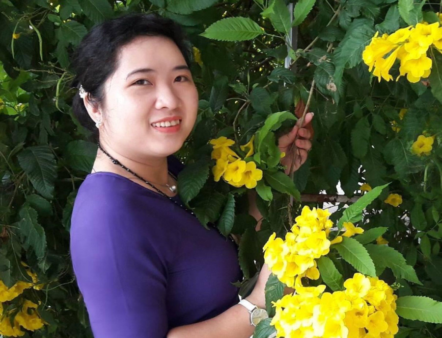 Cô Lê Thị Tuyết Băng, giáo viên Toán, Trường THPT Trần Đại Nghĩa (TP Cần Thơ). Cô Lê Thị Tuyết Băng, giáo viên Toán, Trường THPT Trần Đại Nghĩa (TP Cần Thơ).