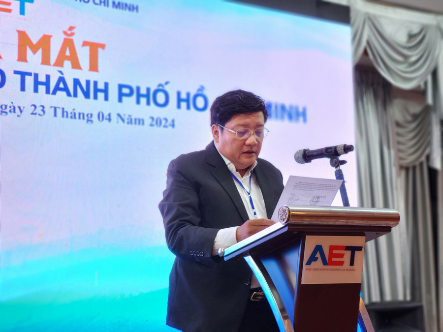 Ông Thái Mỹ Phương Triều - Chánh Văn phòng Hội Giáo dục và Đào tạo TPHCM Ông Thái Mỹ Phương Triều - Chánh Văn phòng Hội Giáo dục và Đào tạo TPHCM