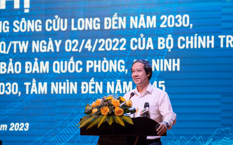 Bộ trưởng Nguyễn Kim Sơn phát biểu tại hội nghị.