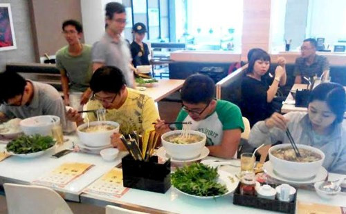 Những chiêu trò câu khách dị nhất năm 2014 ảnh 4 Những chiêu trò câu khách dị nhất năm 2014 ảnh 4