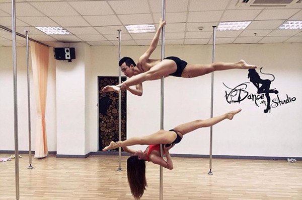 5 bạn trẻ làm nghề tay trái vẫn hái ra tiền