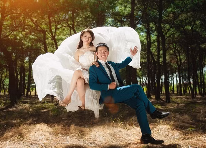 Thiện đang là chiến sĩ cơ động của cơ động Gia Lai, Phú là nhân viên lễ tân của một studio ảnh cưới. Hôn lễ của cặp đôi sẽ được tiến hành vào ngày 30/12/2014. Cặp đôi Gia Lai lạc vào xứ thần tiên với ảnh bay độc đáo