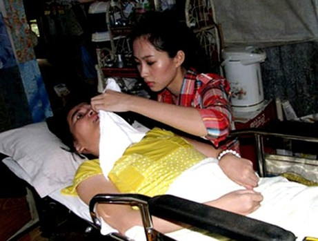 Hình ảnh hoa hậu Đặng Thu Thảo chỉ vài ngày sau khi đăng quang2 Hình ảnh hoa hậu Đặng Thu Thảo chỉ vài ngày sau khi đăng quang