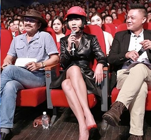 Điểm danh những MC bị gắn mác ‘thảm họa’ năm 2014 ảnh 11