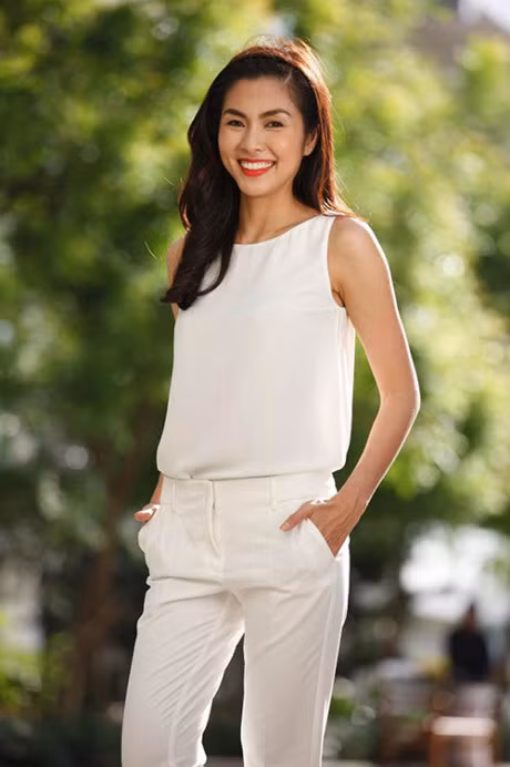 Top 6 truong DH tap trung nhieu my nhan nhat Viet Nam - Anh 6