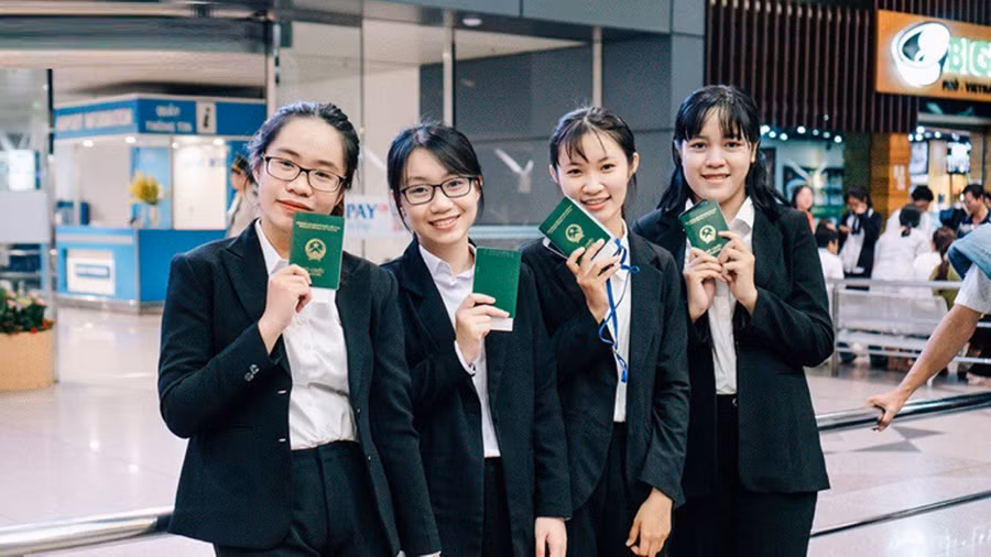 Sinh viên ĐH FPT trải nghiệm thực tập tại Nhật Bản.