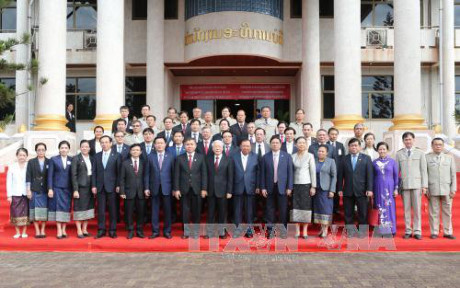 Quan hệ Việt – Lào: tài sản chung vô giá, quy luật sống còn của hai dân tộc - Ảnh 3 Quan he Viet – Lao: tai san chung vo gia, quy luat song con cua hai dan toc - Anh 3
