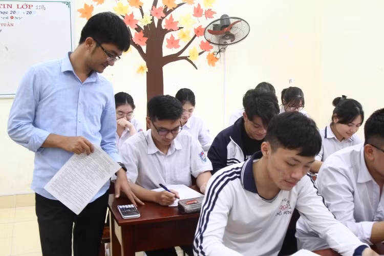 Thầy trò Trường THCS An Hòa trong giờ học.