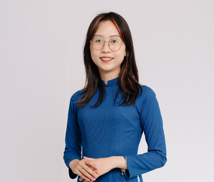 Cô Nguyễn Thị Huyền Trang, giáo viên Trường THPT Ban Mai (Hà Đông, Hà Nội). Cô Nguyễn Thị Huyền Trang, giáo viên Trường THPT Ban Mai (Hà Đông, Hà Nội).