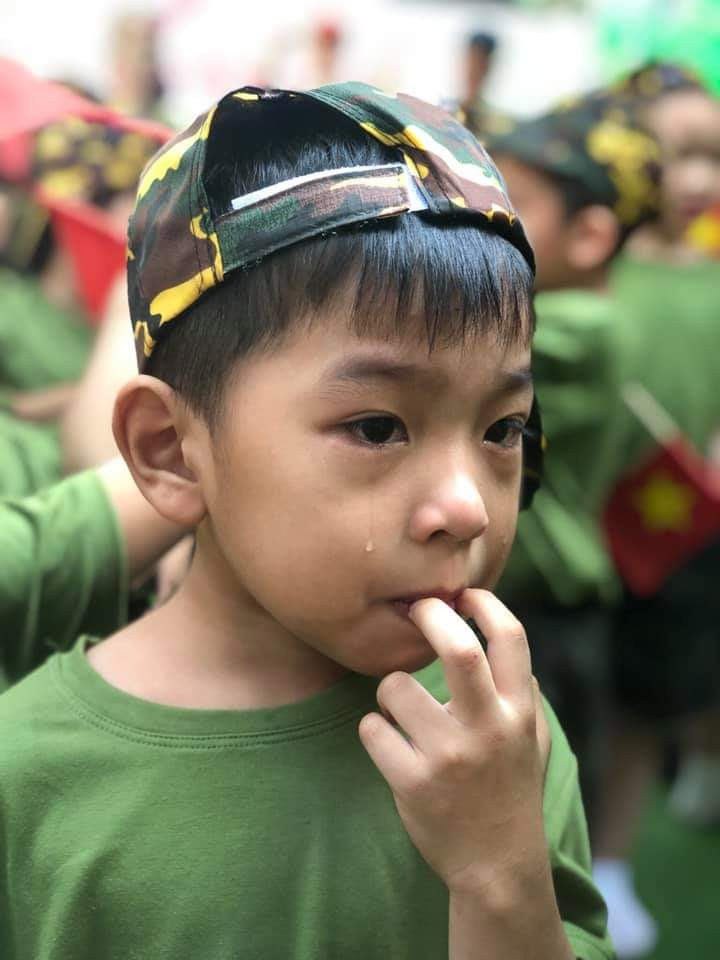 Nước mắt "ngày nhập ngũ"