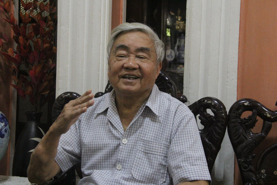 GS.TSKH Phạm Minh Hạc. GS.TSKH Phạm Minh Hạc.