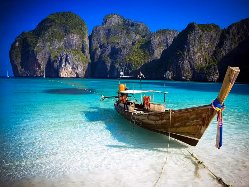 Cộng hòa Fiji là một đảo quốc tại châu Đại Dương, thuộc phía nam Thái Bình Dương.