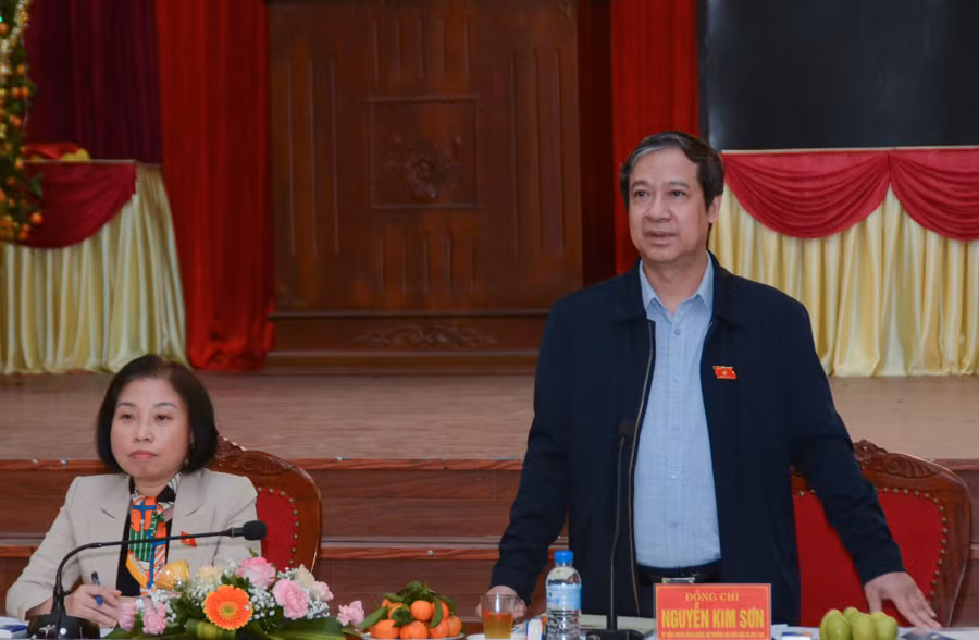 Bộ trưởng Nguyễn Kim Sơn phát biểu tại buổi giám sát chuyên đề.