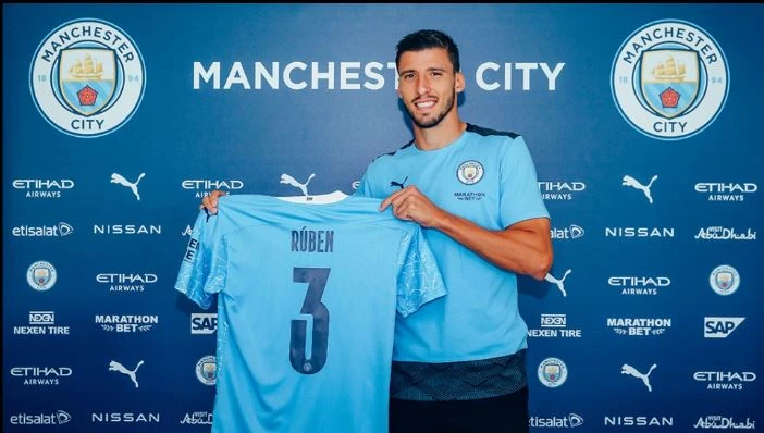 Ruben Dias đã hoàn tất việc chuyển đến Man City với giá 64 triệu bảng.