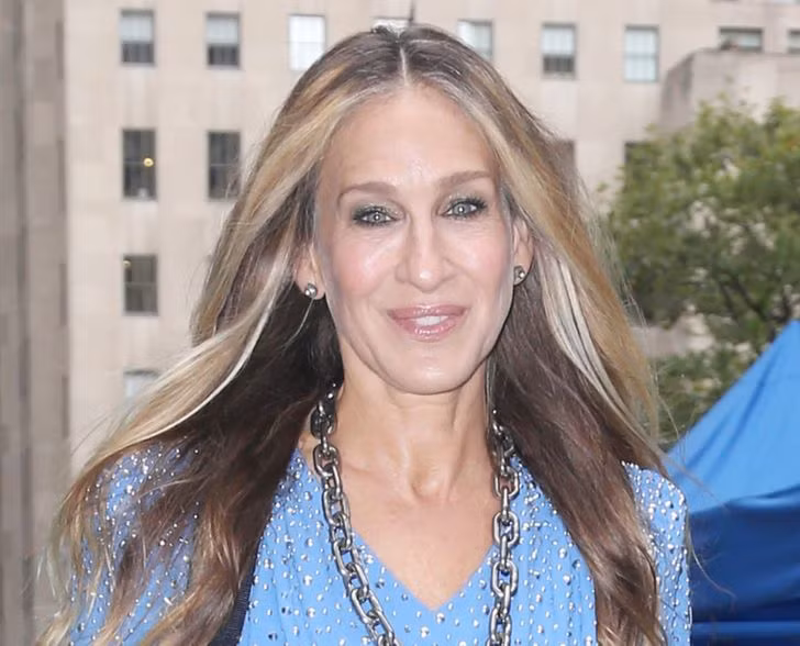 Những người nổi tiếng nào trên 40 tuổi vẫn giữ được vẻ quyến rũ nhất? ảnh 6