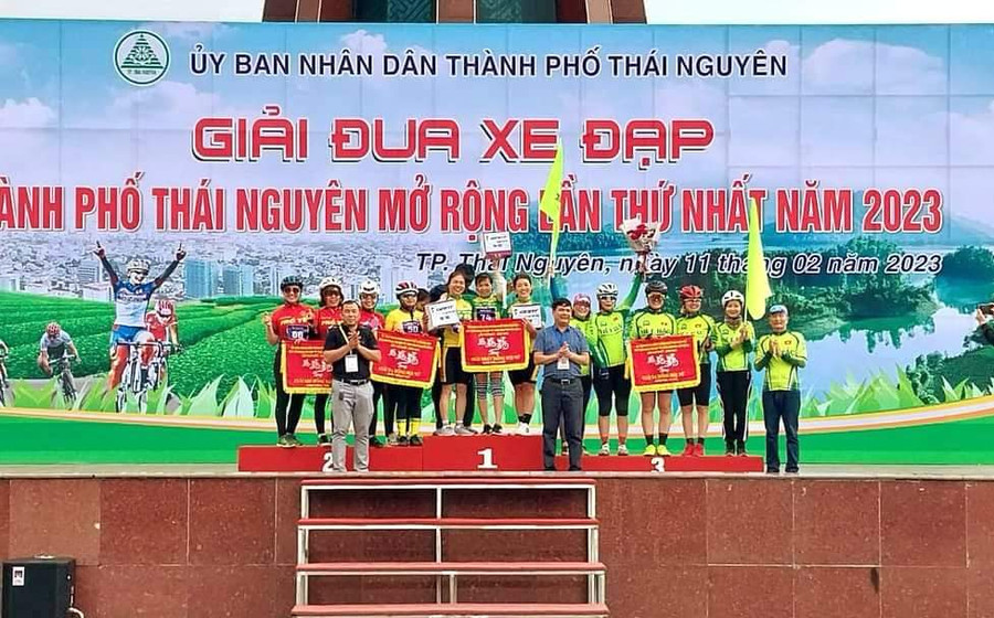 Ban tổ chức đã trao giải nhất, nhì, ba và khuyến khích cho các đội đua giành thành tích xuất sắc.