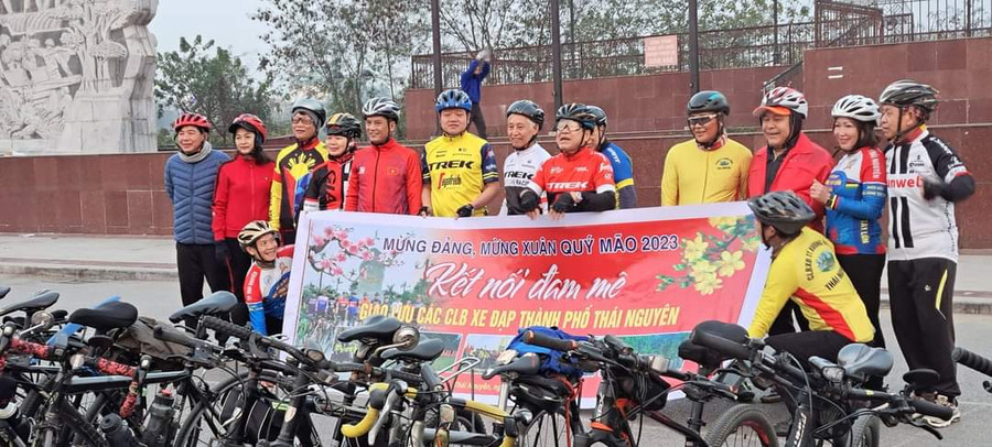 Các đội đua đã tích cực tập luyện trong nhiều tháng qua.