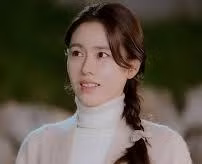 Học chị đẹp Son Ye Jin để 3 kiểu tóc hack tuổi như gái đôi mươi