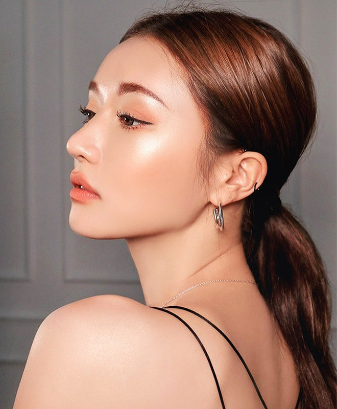 Day la 7 xu huong trang diem kieu Han Quoc hot nhat nam 2020 hinh anh 1 Xu_huong_trang_diem_HQ_2020_1.jpg