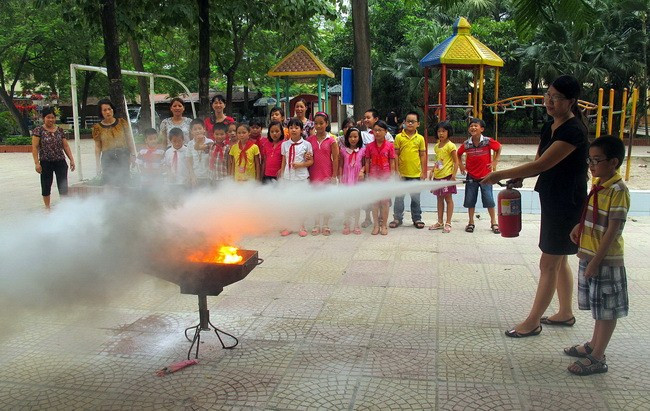 TP HCM yêu cầu trường học thực tập phương án chữa cháy