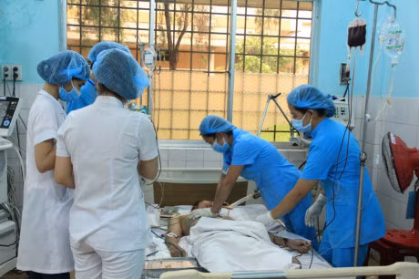 Tai nan tham khoc 13 nguoi chet o Gia Lai: Nguoi vo khang dinh tai xe khong su dung ma tuy - Anh 3