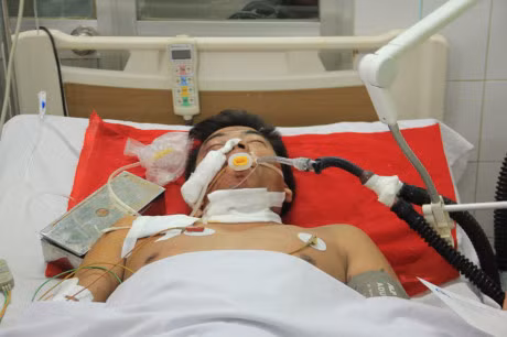 Tai nan tham khoc 13 nguoi chet o Gia Lai: Nguoi vo khang dinh tai xe khong su dung ma tuy - Anh 2