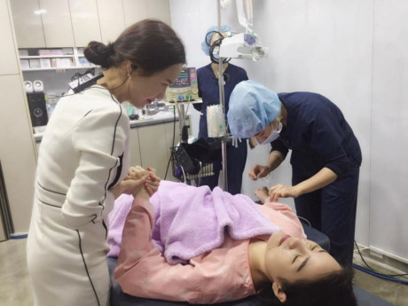 Quế Vân bỏ ra 500 triệu Que Van bo ra 500 trieu