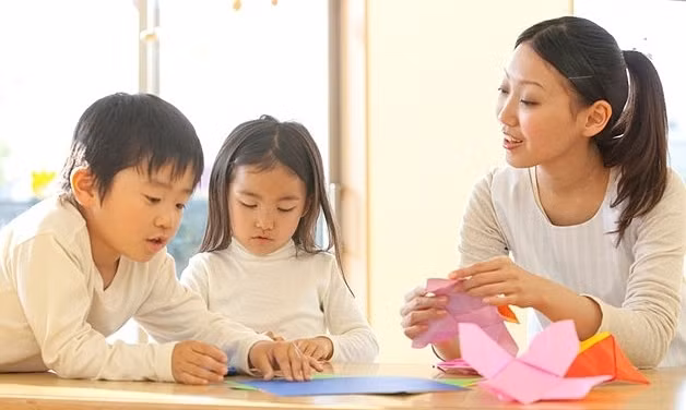 Trẻ cần được làm quen với những kiến thức về luật pháp ngay từ sớm. Ảnh minh họa.