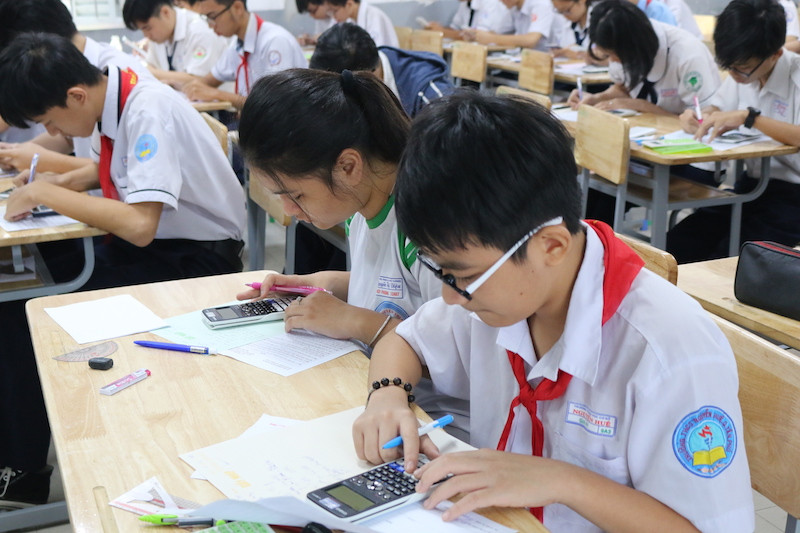 Kỳ thi thu hút gần 1.200 thí sinh tham gia