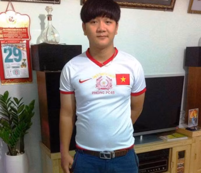 Bắt khẩn cấp “Thiếu úy công an 19 tuổi” mạo danh lừa đảo