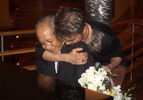 Mr Đàm bỏ qua chuyện cũ, gửi lời chúc tới NS Nguyễn Ánh 9