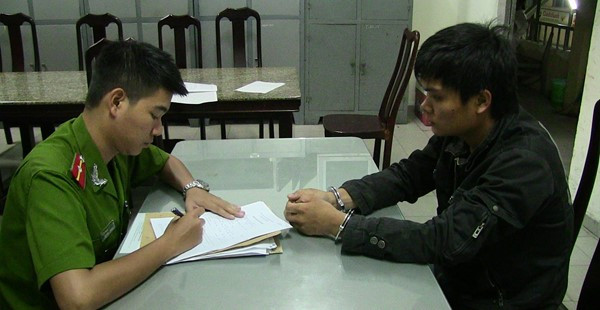 Vụ không trả tiền "bo", bị đâm chết: Một đối tượng đã ra đầu thú ảnh 1 Vụ không trả tiền "bo", bị đâm chết: Một đối tượng đã ra đầu thú ảnh 1