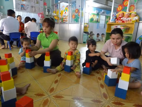 Trẻ mầm non ở nhóm trẻ tư thục tại TP.HCM trong giờ chơi. Ảnh minh hoạ T.Nguyễn 