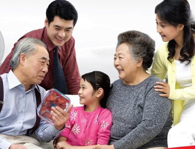 Trẻ cần tôn trọng bản thân để biết tôn trọng người khác. Ảnh minh họa