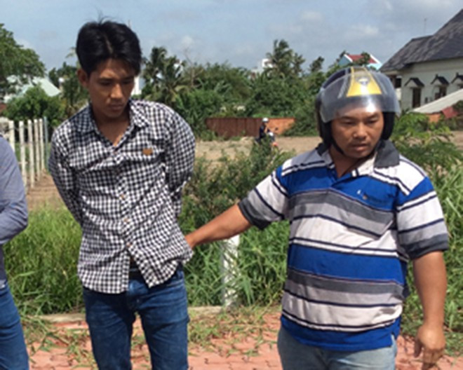 "Hiệp sĩ" Hoàng bắt thanh niên cướp tài sản vào đầu năm 2015. Ảnh do nhân vật cung cấp Vợ chồng