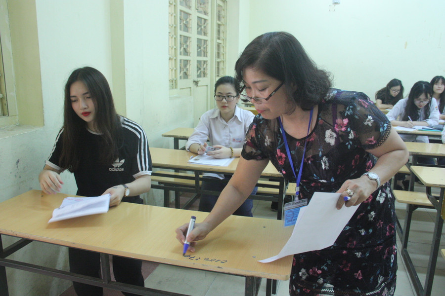 Kiểm tra lại số báo danh của thí sinh