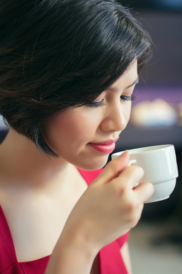 Á hậu Hoàng My đẹp đằm thắm hơn khi trở lại Việt Nam 5 Á hậu Hoàng My đẹp đằm thắm hơn khi trở lại Việt Nam 5