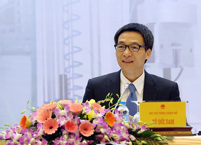 Phó Thủ tướng Vũ Đức Đam yêu cầu các Bộ ngành, địa phương khẩn trương thực hiện tự chủ tất cả những tổ chức KHCN trực thuộc theo kế hoạch. Ảnh: VGP