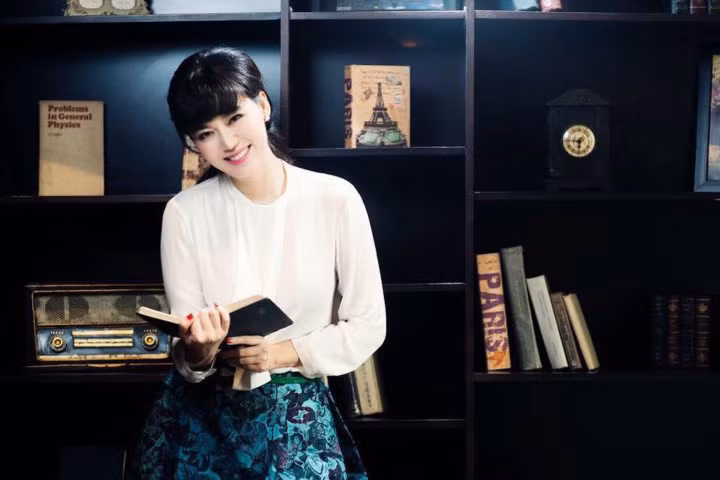 Hoa hậu Thu Thủy: Điểm mạnh của phụ nữ là yếu đuối