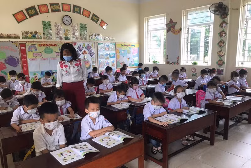 Trường Tiểu học Yên Mĩ (Lạng Giang, Bắc Giang) vừa hoàn thành kiểm tra đánh giá cuối học kỳ II. Ảnh: NTCC