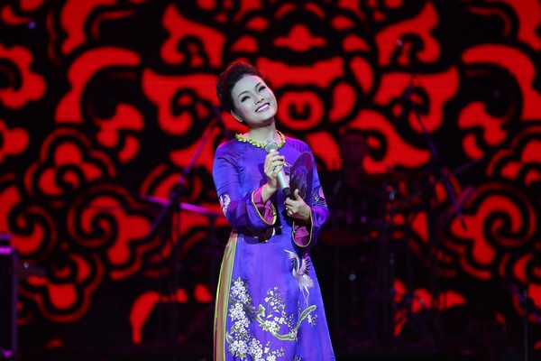 Phương Mỹ Chi lập kỷ lục khi giành giải thưởng 1 tỷ đồng 5 Phương Mỹ Chi lập kỷ lục khi giành giải thưởng 1 tỷ đồng 5